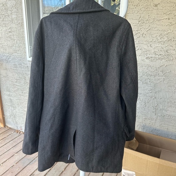 Men’s black coat size XL. - Picture 2 of 5